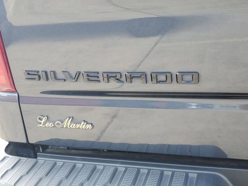 Used 2022 Chevrolet Silverado 1500 LT Trail Boss w/ Safety Package AWD/4WD image 6