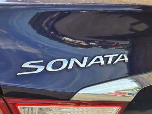 Used 2013 Hyundai Sonata GLS w/ Popular Equipment Pkg FWD image 14