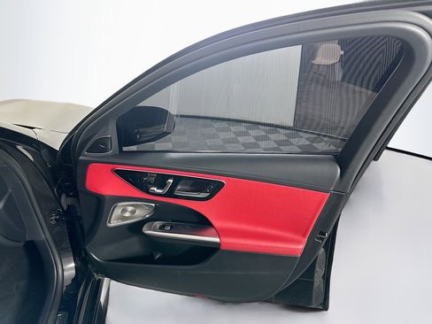 Used 2024 Mercedes-Benz C 300 4MATIC Sedan image 33