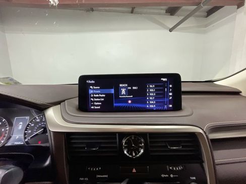 Used 2020 Lexus RX 350L FWD w/ Premium Package image 13