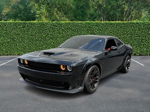 Used 2020 Dodge Challenger R/T Scat Pack RWD image 9