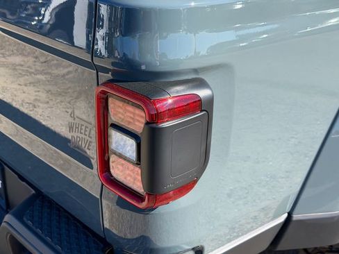 New 2026 Jeep Gladiator Willys image 7