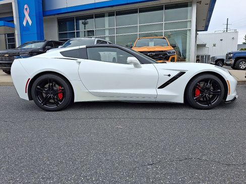 Certified 2016 Chevrolet Corvette Stingray Coupe w/ 2LT Preferred Equipment Group RWD image 8