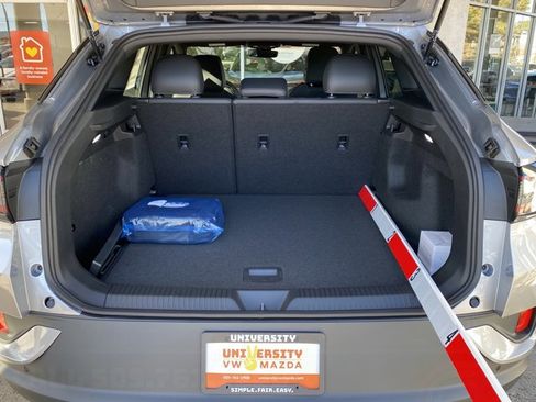 New 2026 Volkswagen ID.4 Pro AWD/4WD image 14