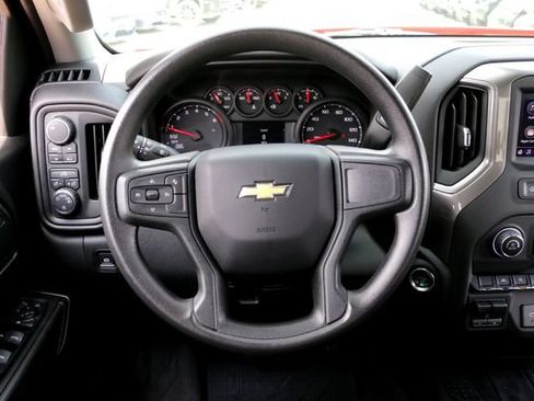 Used 2025 Chevrolet Silverado 1500 Custom AWD/4WD image 27