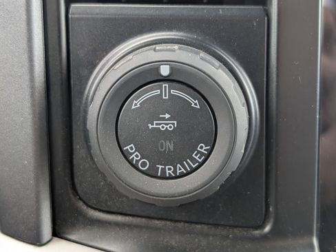 Used 2023 Ford F150 XLT w/ Equipment Group 302A High RWD image 23