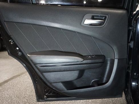 Used 2019 Dodge Charger SXT w/ Blacktop Package image 28