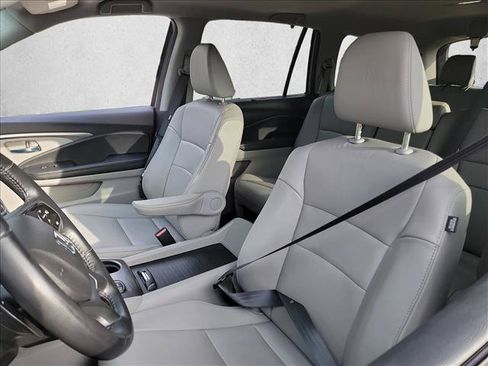 Used 2022 Honda Pilot Special Edition image 13
