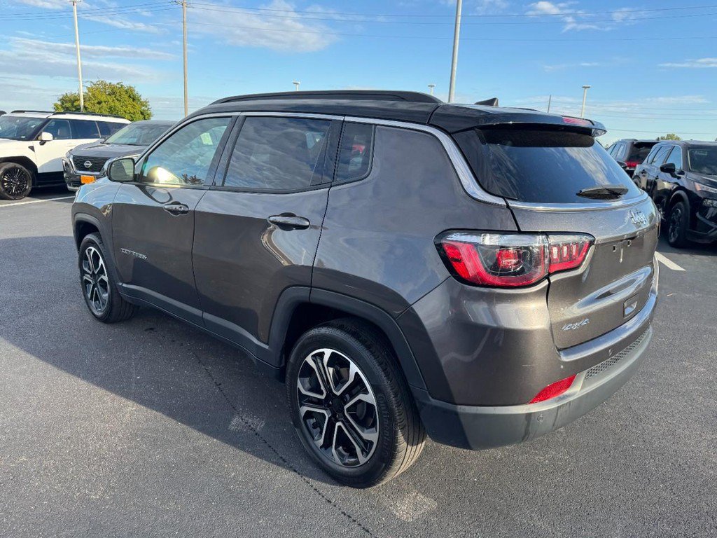 Used 2024 Jeep Compass Limited AWD/4WD image 6