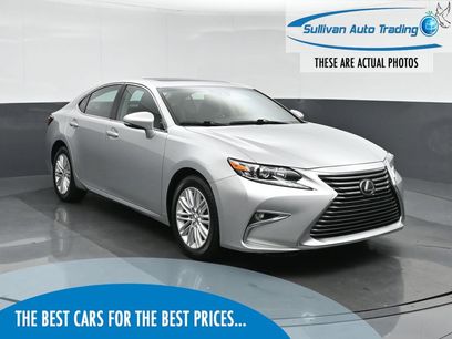 Used 2018 Lexus ES 350 w/ Accessory Package 2