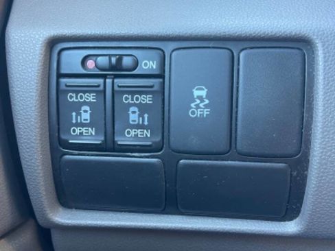 Used 2012 Honda Odyssey EX image 13