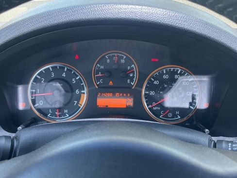 Used 2011 Nissan Armada Platinum w/ 2nd Row Captain Seat Pkg AWD/4WD image 34