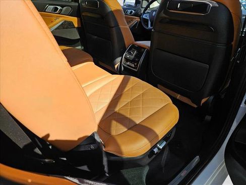 Certified 2023 BMW X7 xDrive40i w/ Premium Package image 20
