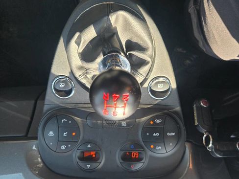 Used 2012 FIAT 500 Sport w/ Safety & Convenience Pkg FWD image 41