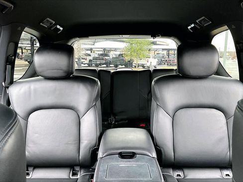 Used 2023 Nissan Armada SL w/ Midnight Edition Package image 34