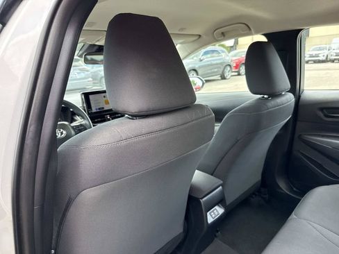 Used 2024 Toyota Corolla LE FWD image 12