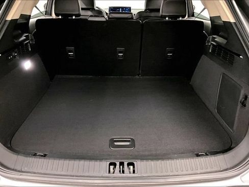 Used 2023 Lincoln Nautilus Reserve AWD/4WD image 41