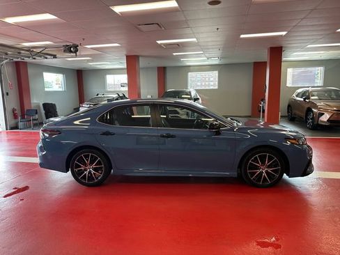 Certified 2023 Toyota Camry SE image 3