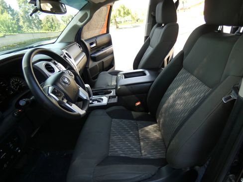 Used 2018 Toyota Tundra SR5 w/ TRD Off Road Package image 62