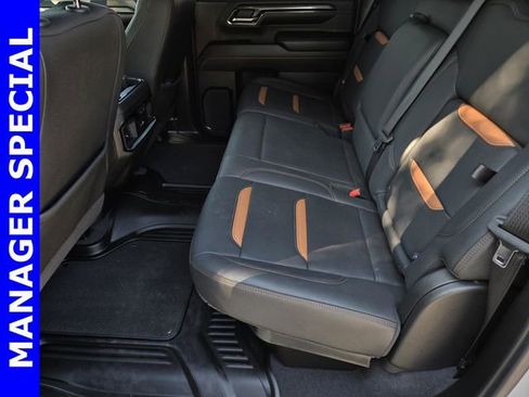 Used 2024 GMC Sierra 2500 AT4 w/ AT4 Premium Plus Package image 12