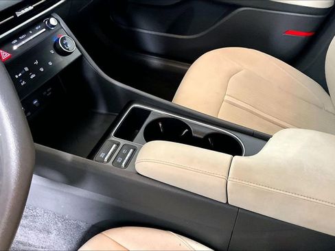 Used 2025 Hyundai Sonata SEL FWD image 13