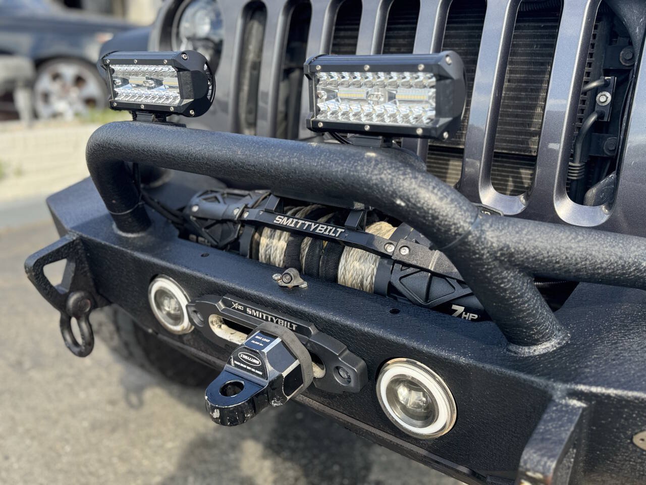 Used 2016 Jeep Wrangler Unlimited Rubicon AWD/4WD image 8