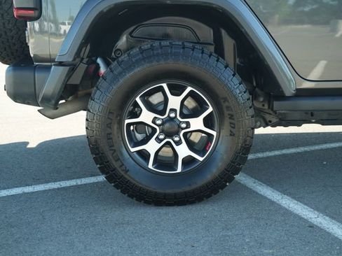 Used 2021 Jeep Wrangler Unlimited Rubicon AWD/4WD image 45