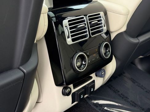 Used 2021 Land Rover Range Rover Westminster Edition image 19