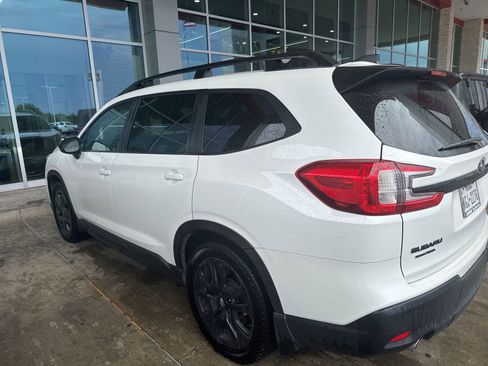 Used 2024 Subaru Ascent Onyx Edition image 13