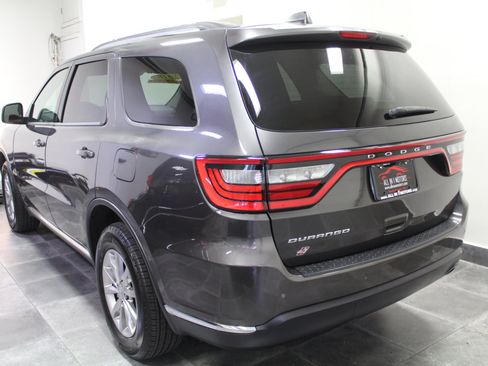 Used 2018 Dodge Durango SXT w/ Quick Order Package 2BB image 4