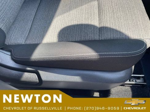Used 2021 Nissan Rogue SV FWD image 24