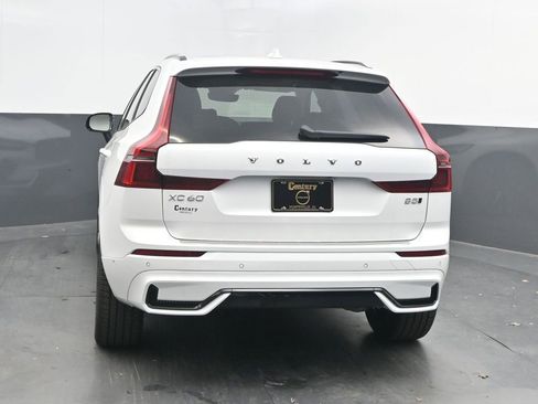 New 2026 Volvo XC60 B5 Ultra w/ Climate Package AWD/4WD image 6