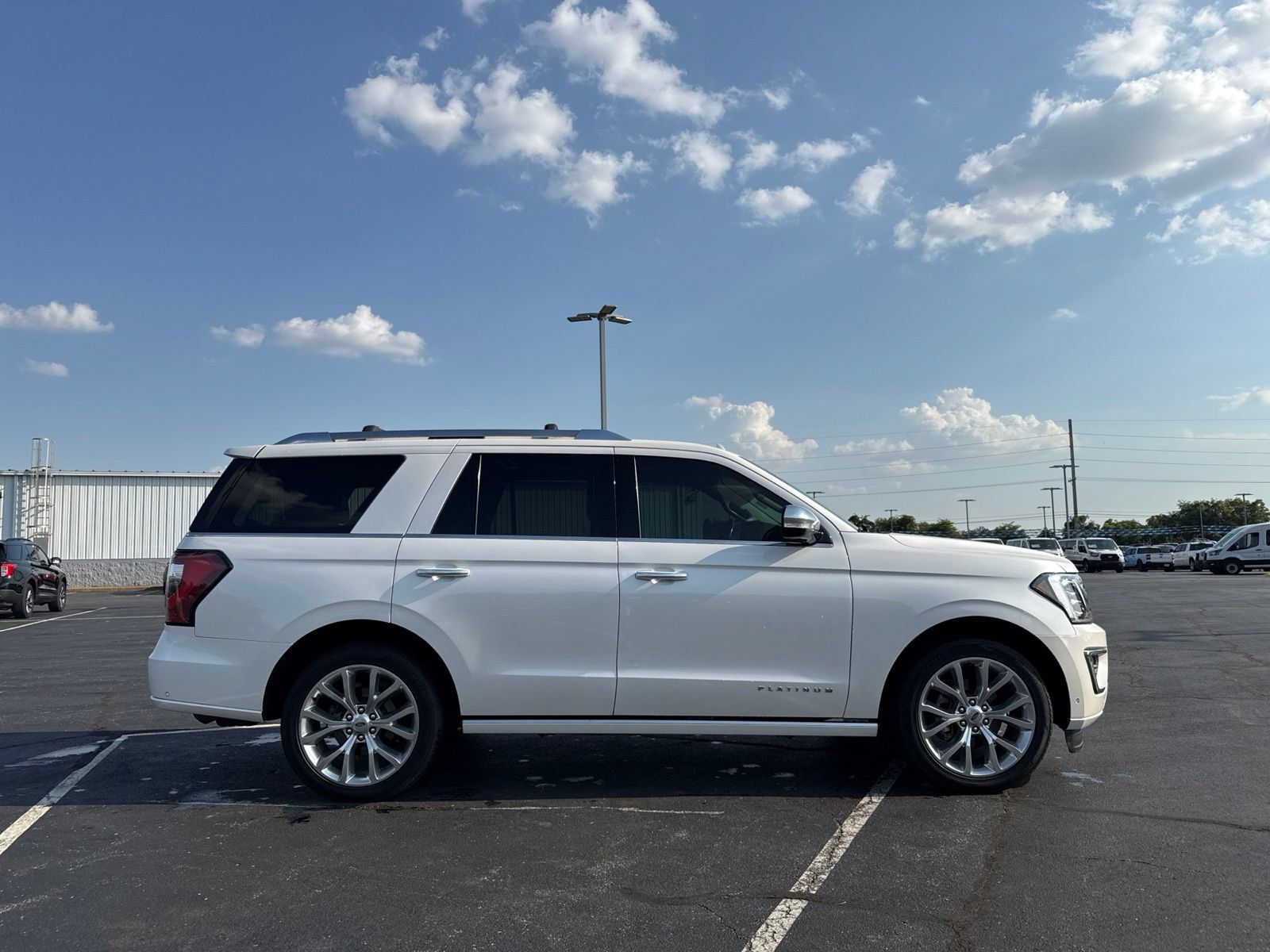 Used 2019 Ford Expedition Platinum AWD/4WD image 13