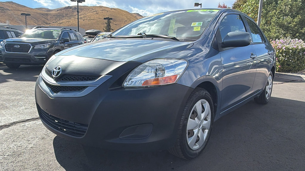 Used 2008 Toyota Yaris S FWD image 7