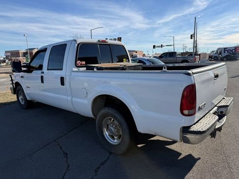 Used 2004 Ford F250 XLT image 12