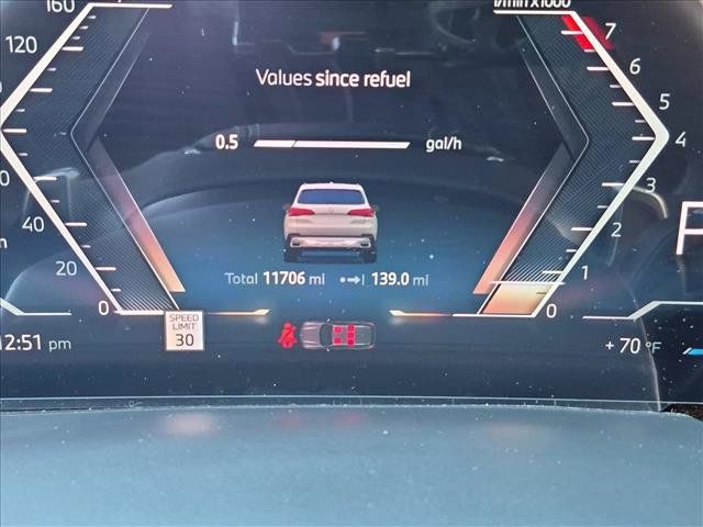 Used 2026 BMW X5 xDrive40i w/ Climate Comfort Package AWD/4WD image 9