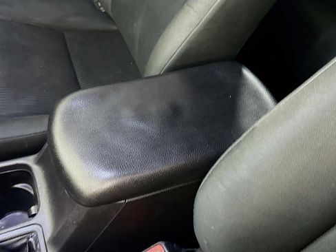 Used 2018 Toyota RAV4 LE w/ All Weather Liner Package image 18