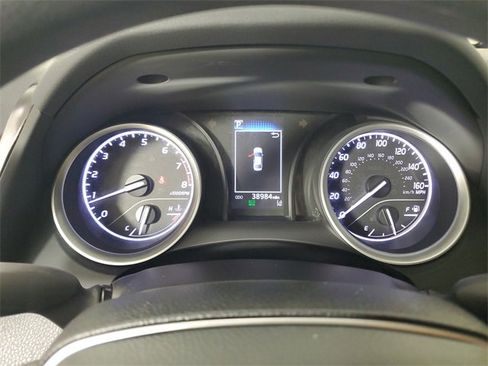 Used 2022 Toyota Camry LE image 25