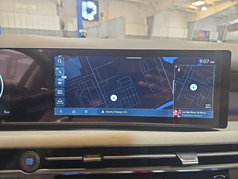 New 2026 Hyundai Tucson Limited AWD/4WD image 23