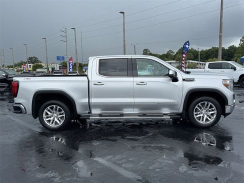 Used 2021 GMC Sierra 1500 SLT w/ SLT Premium Package image 4