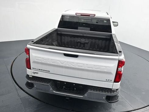 Used 2024 Chevrolet Silverado 1500 LTZ w/ LTZ Convenience Package II AWD/4WD image 27