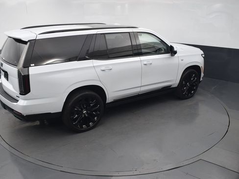 Certified 2026 Cadillac Escalade Platinum Sport w/ LPO, ONYX Package AWD/4WD image 50