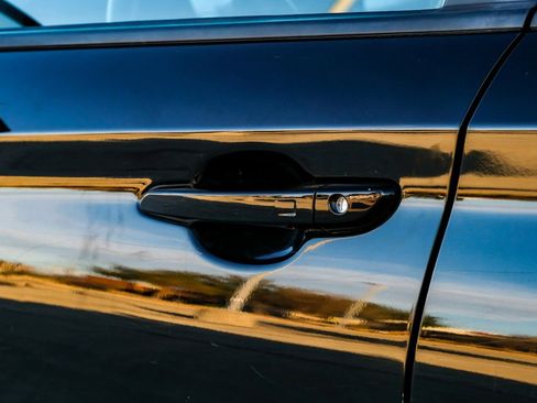 Used 2022 Hyundai Kona Limited image 41