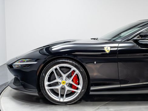 Used 2022 Ferrari Roma RWD image 41