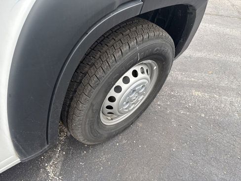 Used 2024 RAM ProMaster 2500 image 13