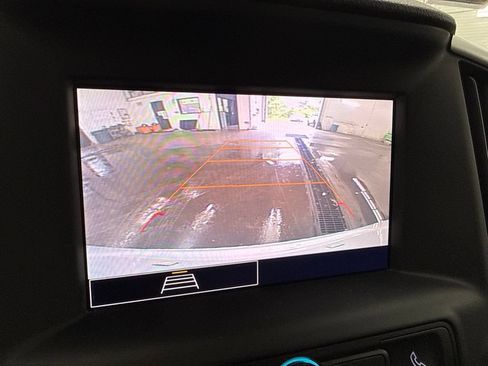 Used 2023 GMC Terrain SLE w/ Driver Convenience Package AWD/4WD image 31