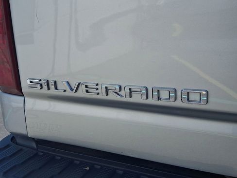 Used 2020 Chevrolet Silverado 2500 LT AWD/4WD image 31