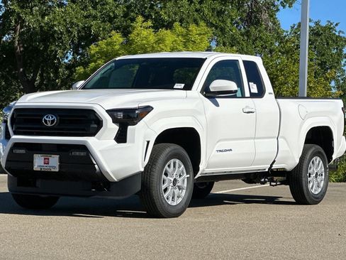 New 2026 Toyota Tacoma SR5 RWD image 7