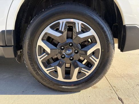 Used 2018 Subaru Outback 2.5i Premium AWD/4WD image 9
