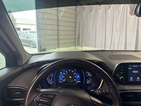 Used 2019 Hyundai Santa Fe Limited image 24